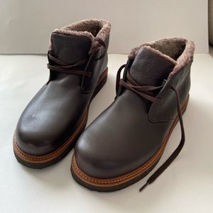 BRAND NEW Samuel Hubbard Winters Day Waterproof Boots. Size 11.